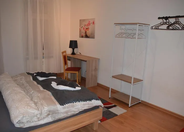 Ruby-Apartment **Zentrumsnah*Balkon**